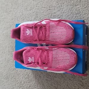 COPY - adidas Originals - SWIFT RUN J - Pink and white Kids size 3